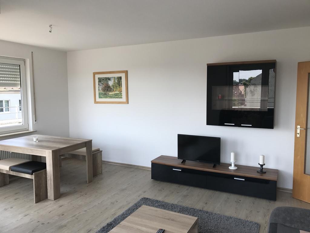 Exklusive Wohnung Mit Dachterrasse In Schleussig ライプツィヒ エクステリア 写真